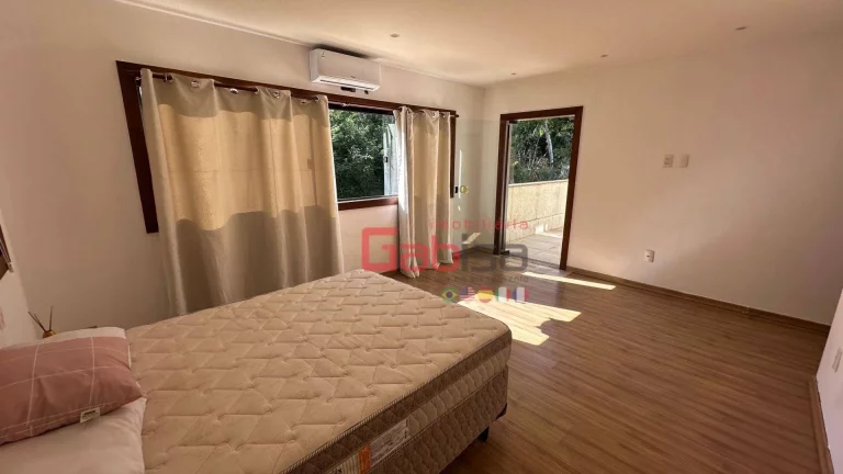 Imagem Linda Casa Alto Padrão em Geribá - Búzios RJ
