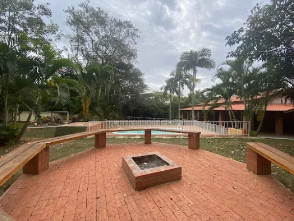 Imagem Chácara com 4 dormitórios à venda, 3800 m² por R$ 900.000,00 - Vila Americana - Tatuí/SP