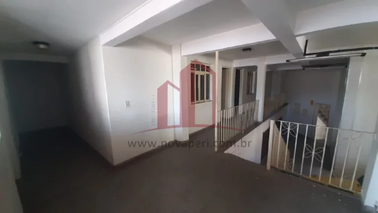 Imagem Salão Comercial de 660m² à venda na Vila Martinho, Franco da Rocha-SP: Oportunidade Imperdível!