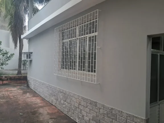 Imagem Casa para Venda em Rio de Janeiro, Campo Grande, 3 dormitórios, 2 banheiros, 2 vagas