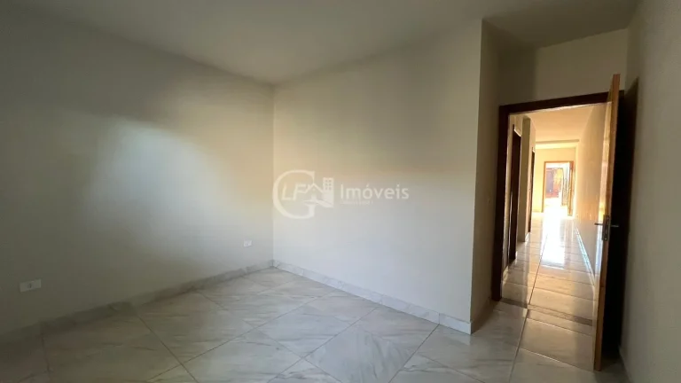 Imagem Excelente oportunidade! Casa à venda em Campo Grande-MS, bairro Jardim Carioca: 2 quartos, 1 sala, 1 banheiro, 2 vagas de garagem, 60,00 m².