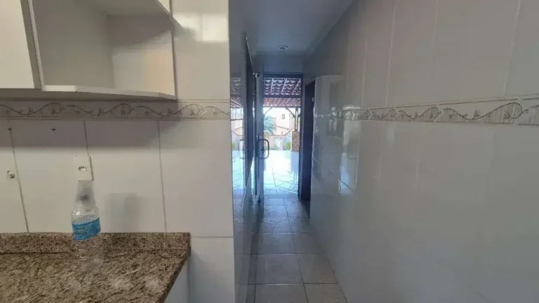 Imagem Ampla Casa no Grogoto – 4 Quartos, Suíte e Garagem