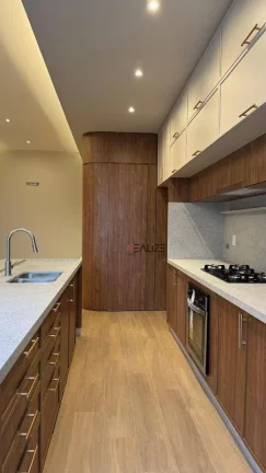Imagem Casa com design sofisticado a venda por R$1.750.000, com 3 suítes e piscina em Condomínio Fechado - Indaiatuba/SP