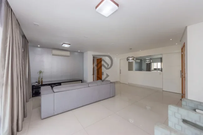 Imagem Apartamento saude andar alto 3 vagas determinada