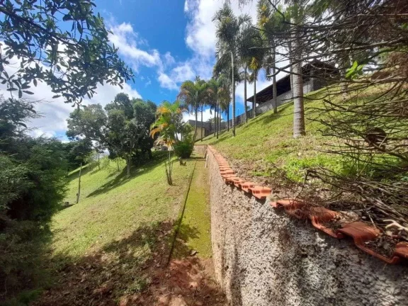 Imagem Sítio à venda em Barbacena, Santa Cecília, com 3 quartos, 2ha