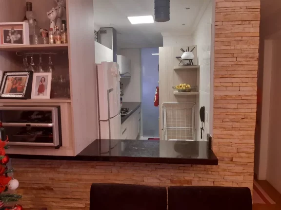 Imagem Apartamento à venda em Cotia-SP, 2 quartos, 1 banheiro, 1 vaga, 54m² no Jardim Central!