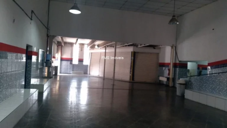 Imagem Prédio comercial com 2618m2 em São Miguel