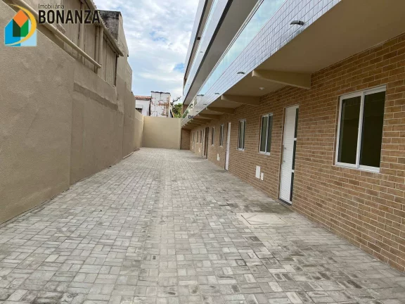 Imagem Apartamento no Antonio Bezerra com 2 Quartos para alugar