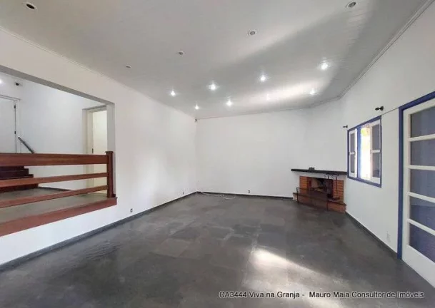 Imagem Casa com 3 dormitórios para alugar, 390 m² por R$ 6.500,00/mês - Gr Viana