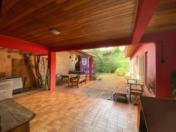 Imagem Linda e Espaçosa Casa situada no Jardim Higienópolis
