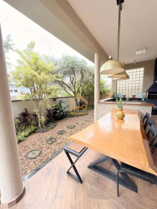 Imagem Sobrado à venda com 3 quartos no Crystal Parque, Jacareí