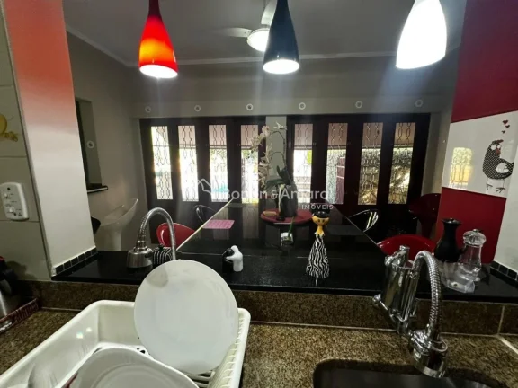 Imagem Excelente oportunidade para quem busca amplo espaço, privacidade e uma área de lazer completa. Est...