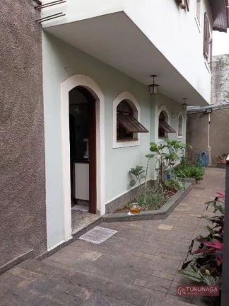 Imagem Casa com 4 dormitórios à venda, 430 m² por R$ 1.490.000,00 - Jardim Aida - Guarulhos/SP