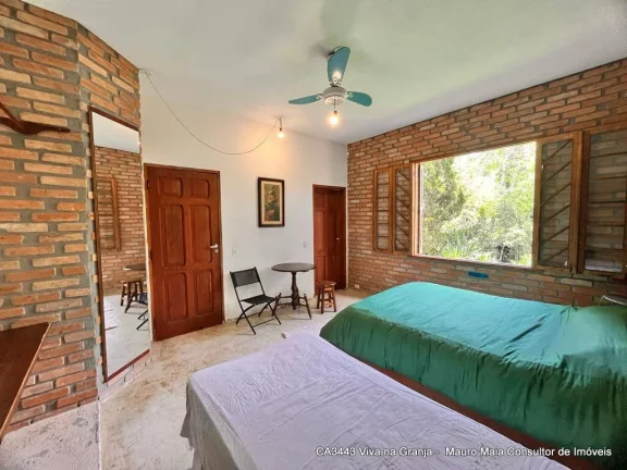 Imagem Casa em meio a muito verde com 671 m² Granja Viana - Cotia