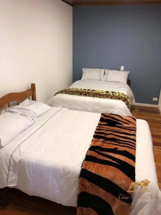 Imagem Casa com 5 dormitórios à venda