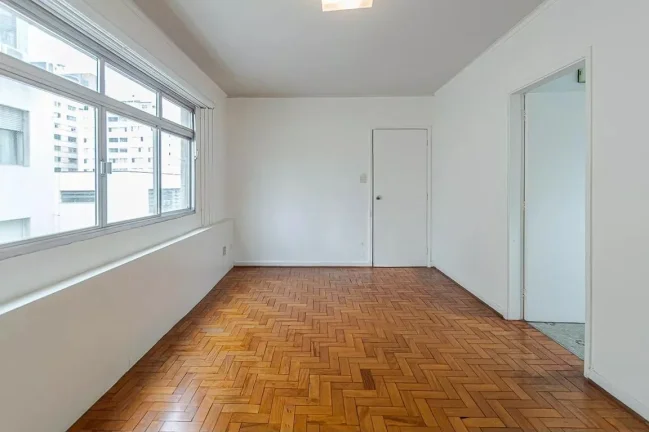 Imagem Apartamento 95M², 2Q, 2 Banheiros, 1 Vaga, Banheiro de Serviço, Split.