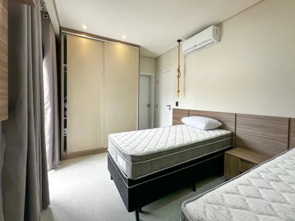 Imagem Casa para Venda em Peruíbe, Jardim Márcia, 6 dormitórios, 6 suítes, 2 banheiros, 4 vagas