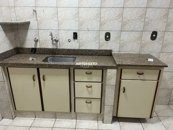 Imagem Apartamento com 2 dormitórios no Centro
