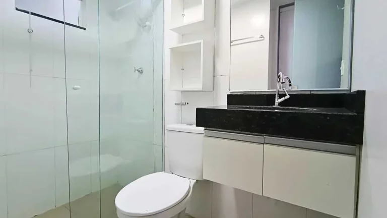 Imagem Casa dividida em 3 apartamentos independes rendendo R$ 8.570,00 de aluguel em Balneário Camboriú/SC