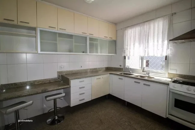 Imagem Excelente apartamento à venda com 3 quartos, sendo 1 suíte, e 2 banheiros no total. Este imóvel e...