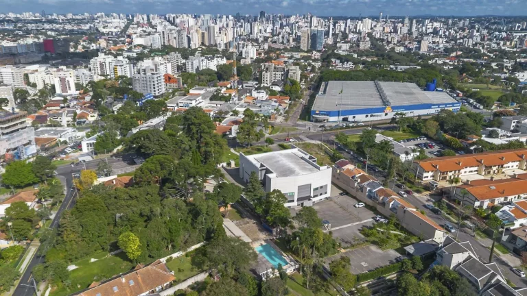 Imagem Terreno Cristo Rei 26m testada Via Setorial
