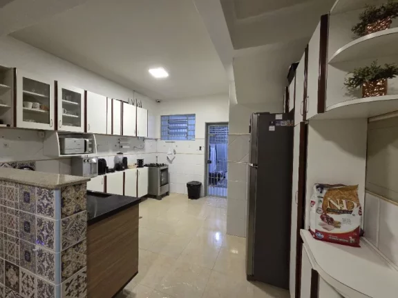 Imagem CASA RESIDENCIAL em MANAUS - AM, PARQUE 10 DE NOVEMBRO