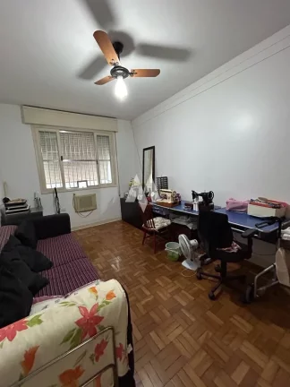 Imagem Casa Sobreposta Alta com 03 dormitórios em Santos