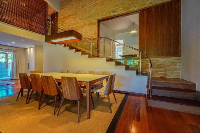 Imagem Casa com 4 Quartos à venda no Residencial Euroville - Carapicuíba/SP