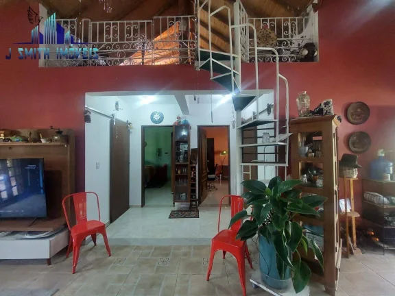 Imagem CASA ESTILO CAMPESTRE, COM ÓTIMOS ESPAÇOS. TERRENO 1.800m². REGIÃO NOBRE