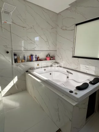 Imagem Casa no BUONA VITA, com 3 suítes, 2 com closet, master com banheira