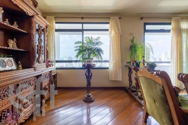 Imagem Apartamento Vila Ipojuca - 171M², 4 Dorms, 2 Suítes, 4 Vagas, Varanda.