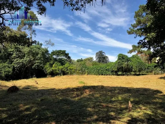 LINDO TERRENO EM CONDOMÍNIO ALTO PADRÃO NA GRANJA VIANA. 2.339m²
