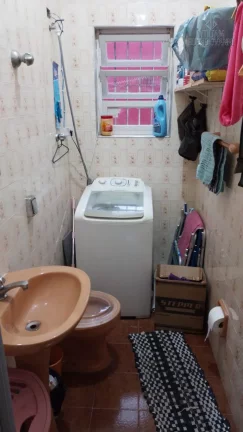 Imagem Casa térrea 2 dormitórios sendo 1 suíte com piscina Ocian