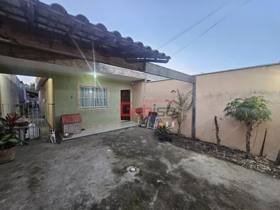Imagem Casa com 3 dormitórios à venda, 95 m² por R$ 370.000,00 - Recanto do Sol - São Pedro da Aldeia/RJ
