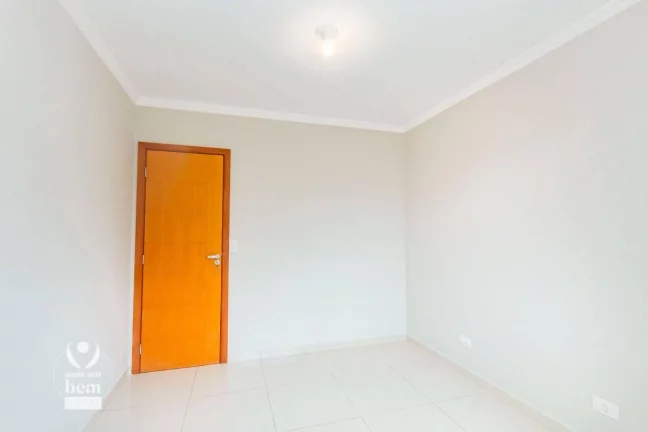 Imagem Sobrado com 4 Quartos, 1 Suite, 3 Vagas, com Lareira e Churrasqueira à venda, 207 m² por R$ 1.200.000,00 - Bom Retiro - Curitiba/PR