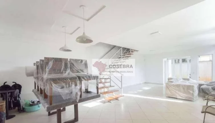 Imagem Sobrado à venda, 258 m² por R$ 2.780.000,00 - Moema - São Paulo/SP