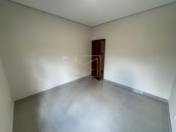 Imagem Casa no Jardim Vasconcelos, Hortolândia: 2 Dormitórios (1 Suíte) e 2 Vagas de Garagem!