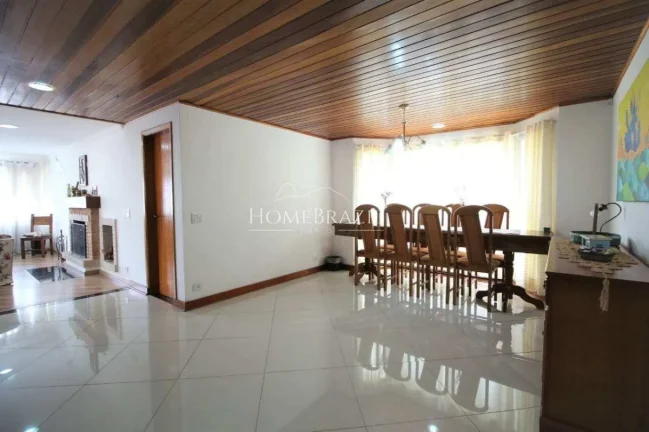 Imagem Casa à venda, com 5 quartos, 283m2