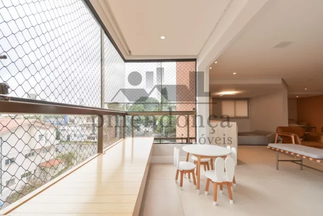 Imagem Apartamento com 4 suítes e 5 vagas à venda Sumaré próximo metrô, 283m2
