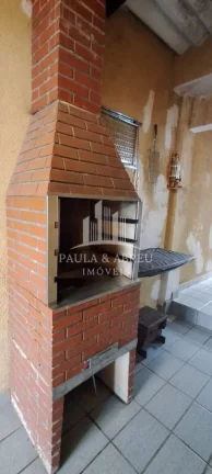 Imagem Casa Térrea 125m², 3 Dormitórios, 1 Banheiro, 1 Lavabo, 2 Vagas, Churrasqueira, Cômodo de depósito na Vila Bela Vista, Santo André