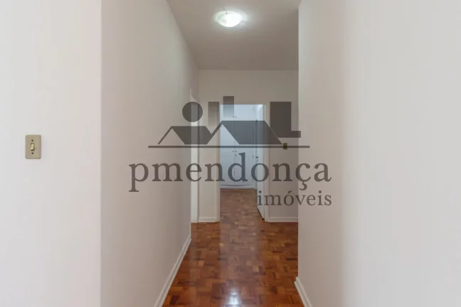 Imagem Apartamento em Higienópolis com 3 quartos (1 suíte) e 2 vagas, 210 m²