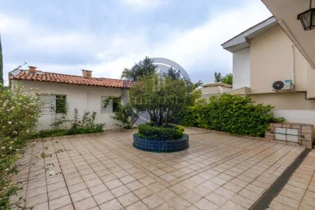 Imagem Casa à venda em São Paulo-SP, Vila Sônia: 3 quartos, 2 suítes, 5 banheiros, 4 vagas de garagem, 303m². Aproveite!