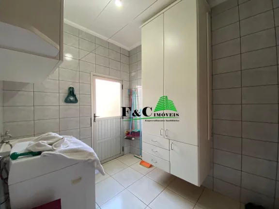 Imagem Casa para Venda em Americana, Jardim Ipiranga, 3 dormitórios, 1 suíte, 3 banheiros, 4 vagas