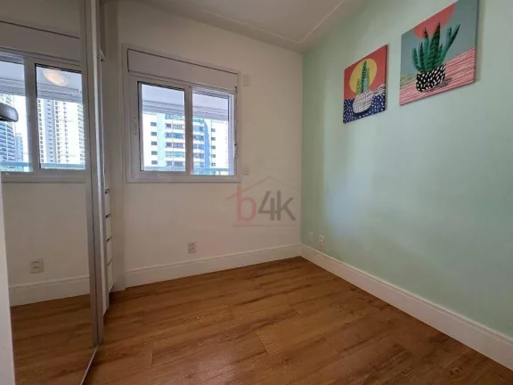 Imagem Apartamento à Venda no Brooklin: 65m², 2 Quartos, Mobiliado e Moderno