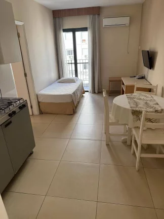 Imagem Flat com 1 Quarto e 1 banheiro à Venda, 36,48m² no CORAÇÃO DO GONZAGA!
