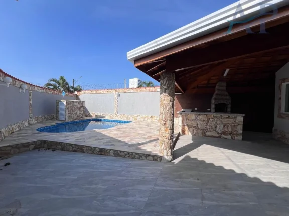 Imagem Casa em Praia Grande com 4 Dormitórios perto da Praia