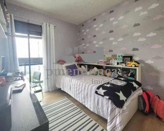Imagem Apartamento a venda na Rua Jorge Americano com 157m²
