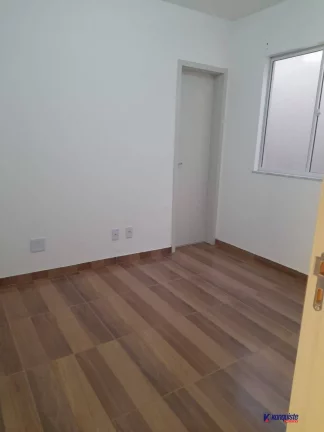 Imagem VENDO CASA 2/4 EM CONDOMÍNIO NO SIM