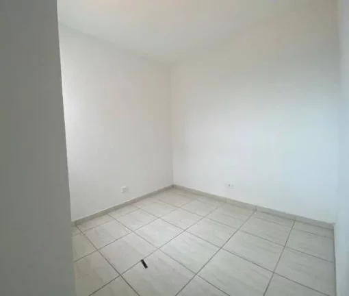 Imagem Sobrado com 2 Quartos no Tatuquara - 59 m² - R$300 mil