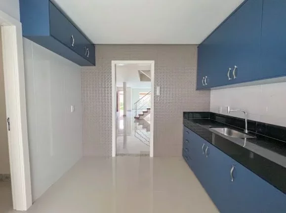 Imagem Casa Duplex, 03 Suites, Area de Lazer Completa, 03 Vagas de Garagem, Praia do Morro, Guarapari - ES